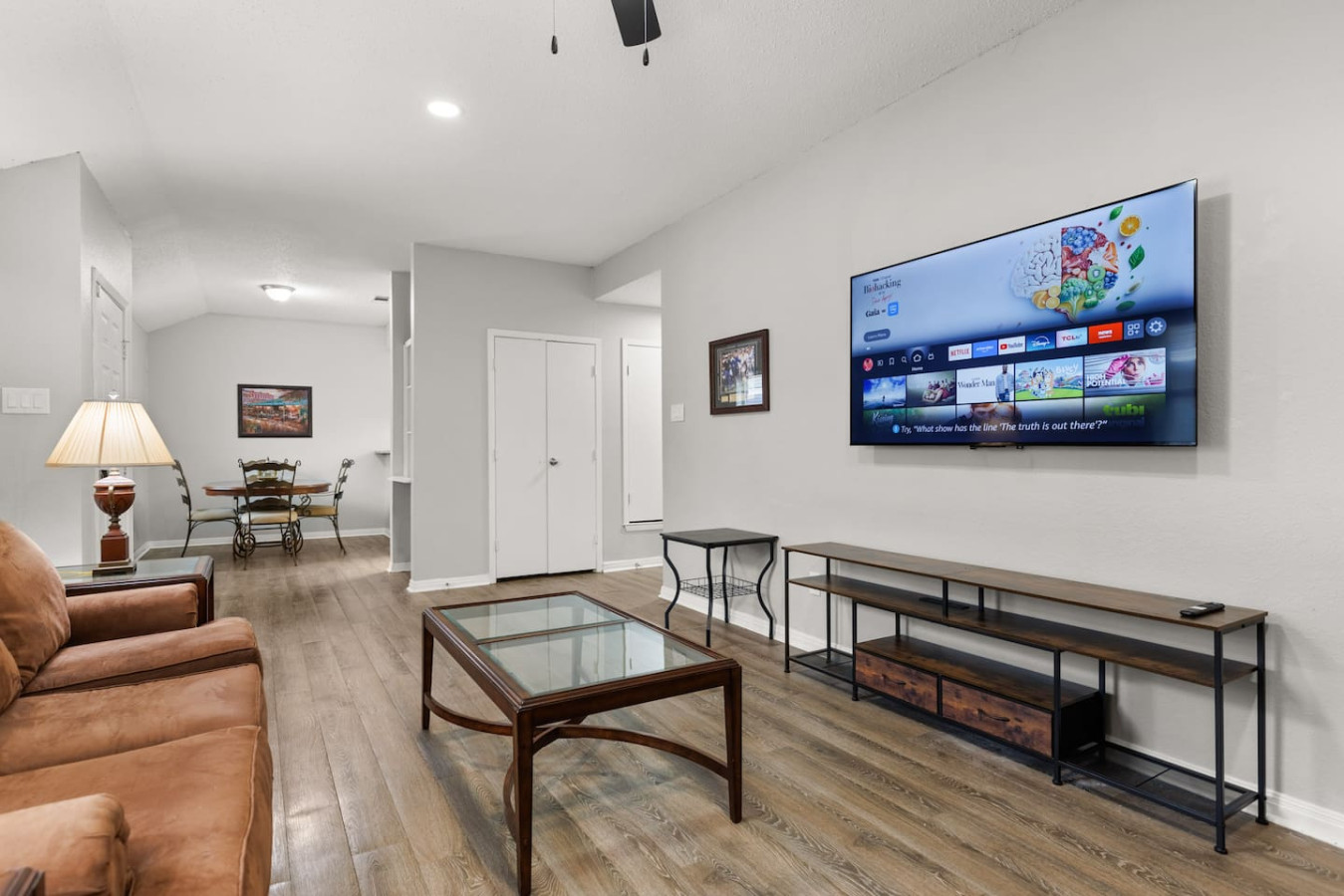 Cozy 4BR Near Baylor & Downtown Waco
